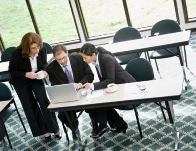 猎头分享办公室里的沟通技巧